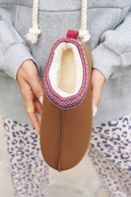 Load image into Gallery viewer, Chestnut Suede Contrast Print Plush Lined Snow Boots