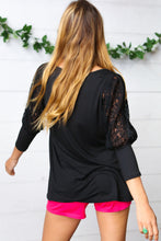 Load image into Gallery viewer, Black Lace Three Quarter Bubble Sleeve Top