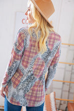 Load image into Gallery viewer, Taupe Leopard Plaid Rib Knit Round Neck Pullover