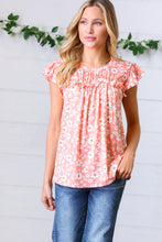 Load image into Gallery viewer, Peach Floral Print Frilled Short Sleeve Yoke Top