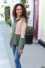 Load image into Gallery viewer, Holiday Vibes Taupe/Green Fleece Zip Up Cinched Hem Pullover