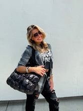 Load image into Gallery viewer, PREORDER: Puffer Bag in Six Colors