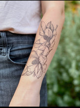 Load image into Gallery viewer, Nature Tats Temp Tattoo - MAGNOLIA FLOWERS