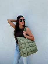 Load image into Gallery viewer, PREORDER: Puffer Bag in Six Colors