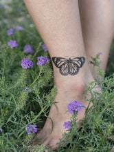 Load image into Gallery viewer, Nature Tats Temp Tattoo- MONARCH BUTTERFLY