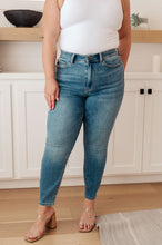Load image into Gallery viewer, JUDY BLUE- Bryant High Rise Thermal Skinny Jean