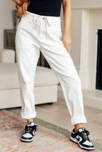 Load image into Gallery viewer, JUDY BLUE- Charlene High Rise Contrast Thread Jogger in Ecru