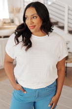 Load image into Gallery viewer, 111 NORTH- Clearly Classic Short Sleeve Top in White