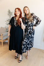 Load image into Gallery viewer, POLOGRAM-Come Take My Hand Floral Dress