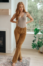 Load image into Gallery viewer, JB Cordelia Bootcut Corduroy Pants in Camel