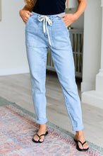 Load image into Gallery viewer, JUDY BLUE- Cooper High Rise Vintage Denim Jogger