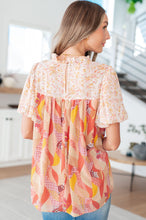 Load image into Gallery viewer, jodiful- Day Dreamer Mixed Floral Top in Mauve