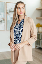 Load image into Gallery viewer, DEAR SCARLETT- Magic 3/4 Blazer in Nine Colors