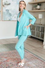 Load image into Gallery viewer, DEAR SCARLETT- Magic 3/4 Blazer in Nine Colors