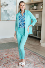 Load image into Gallery viewer, DEAR SCARLETT- Magic 3/4 Blazer in Nine Colors