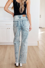 Load image into Gallery viewer, JUDY BLUE- Dory High Waist Mineral Wash Raw Hem Wide Leg Jeans