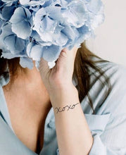 Load image into Gallery viewer, Words for a Season Temp Tattoo "XOXO"