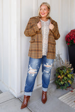 Load image into Gallery viewer, SP24- Fancy Me Floral Button Down