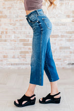 Load image into Gallery viewer, JUDY BLUE- Hayes High Rise Wide Leg Crop Jeans