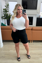 Load image into Gallery viewer, JUDY BLUE- Ava High Rise Control Top Cuffed Shorts in Black