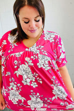 Load image into Gallery viewer, Fuchsia Floral V Neck Dolman Top