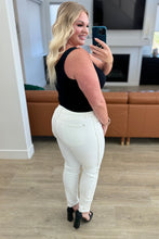 Load image into Gallery viewer, JUDY BLUE- Maddie Mid Rise Braided Side Seam Relaxed Jeans