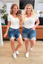Load image into Gallery viewer, JUDY BLUE- Kelsey Mid Rise Distressed Cutoff Shorts