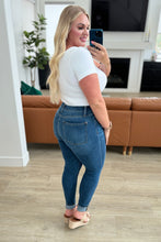 Load image into Gallery viewer, Daphne High Rise Skinny Jeans- JUDY BLUE