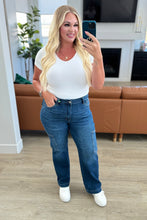 Load image into Gallery viewer, Leila High Rise Cargo Straight Jeans- JUDY BLUE