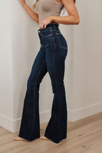 Load image into Gallery viewer, JUDY BLUE- Jane High Rise Raw Hem Flare