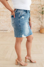 Load image into Gallery viewer, JUDY BLUE- Carol High Rise Rigid Magic Denim Skirt