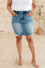Load image into Gallery viewer, JUDY BLUE- Carol High Rise Rigid Magic Denim Skirt