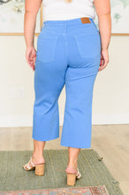 Load image into Gallery viewer, JUDY BLUE- Lisa High Rise Control Top Wide Leg Crop Jeans in Sky Blue