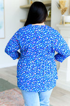 Load image into Gallery viewer, DEAR SCARLETT- Lizzy Babydoll Top in Navy Abstract