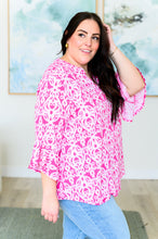 Load image into Gallery viewer, DEAR SCARLETT- Lizzy Bell Sleeve Top in Hot Pink Damask