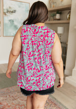 Load image into Gallery viewer, DEAR SCARLETT- Lizzy Tank Top in Pink and Mint Paisley