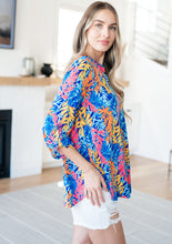 Load image into Gallery viewer, DEAR SCARLETT- Lizzy Top in Blue and Pink Branches