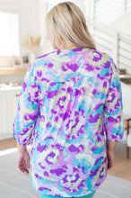 Load image into Gallery viewer, DEAR SCARLETT- Lizzy Top in Lavender and Purple Brush Strokes