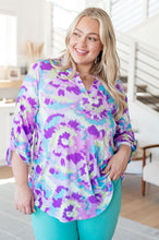Load image into Gallery viewer, DEAR SCARLETT- Lizzy Top in Lavender and Purple Brush Strokes