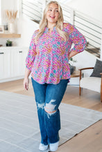 Load image into Gallery viewer, DEAR SCARLETT- Lizzy Top in Pink and Aqua Ditsy Floral
