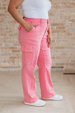 Load image into Gallery viewer, JUDY BLUE- Peggy High Rise Cargo Straight Jeans in Pink
