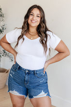 Load image into Gallery viewer, JUDY BLUE- Samantha High Rise Rigid Magic Distressed Cutoff Shorts
