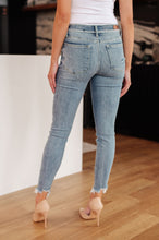 Load image into Gallery viewer, JUDY BLUE- Sherry Mid Rise Release Waistband Detail Skinny