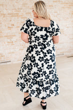 Load image into Gallery viewer, The Hot Topic Square Neck Floral Dress- POLAGRAM