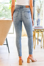 Load image into Gallery viewer, RESTOCK!! - Judy Blue Veronica High Rise Control Top Vintage Skinny Jeans