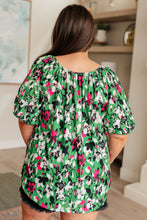 Load image into Gallery viewer, SHOPIN LA- Wild and Bright Floral Top