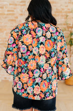 Load image into Gallery viewer, DEAR SCARLETT- Willow Bell Sleeve Top in Black and Persimmon Floral