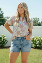 Load image into Gallery viewer, Patchwork Floral Puff Sleeve Top
