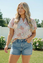 Load image into Gallery viewer, Patchwork Floral Puff Sleeve Top