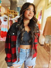 Load image into Gallery viewer, PREORDER: Closes 8/29 Layla Plaid Shacket